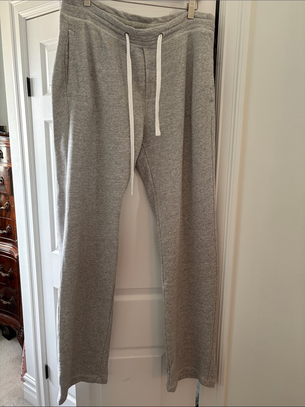 James Perse Gray Drawstring Sweatpants with White Cord